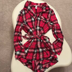 VICTORIAS SECRET SLEEP ROMPER.